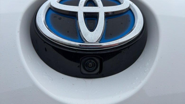 Toyota Corolla 1.8 VVT-i Hybrid Icon Tech 5dr CVT Hybrid Hatchback